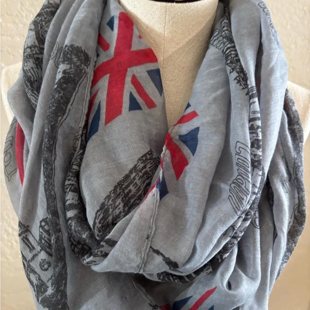 Gray Infinity scarf London Print Scarf